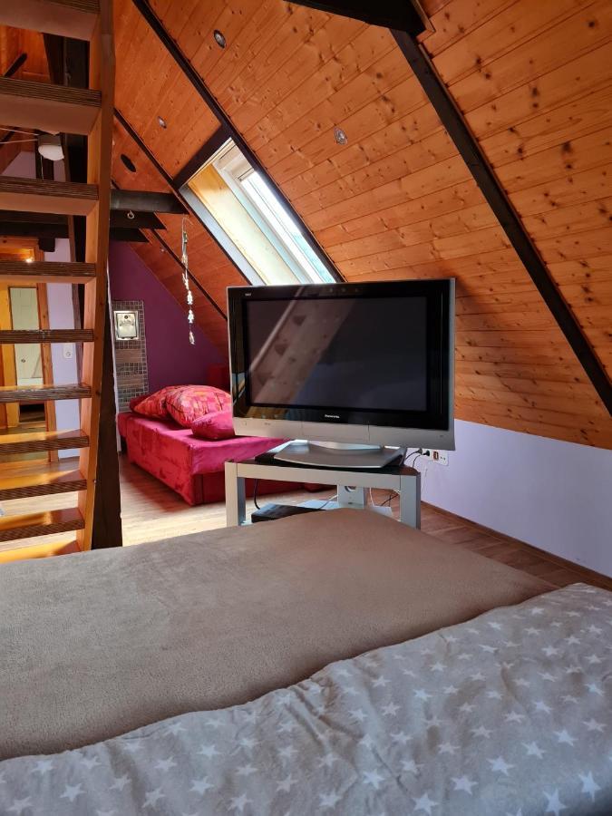 Ferienwohnung Fitness Entspannung Sauna Im Westerwald Derschen Екстер'єр фото